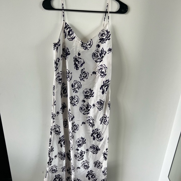 Club Monaco Silk jumi dress Size 4 - Picture 1 of 6
